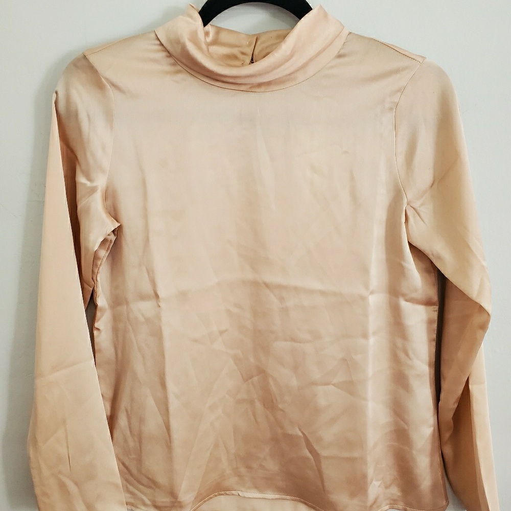 Banana Republic petite XS long sleeve blouse